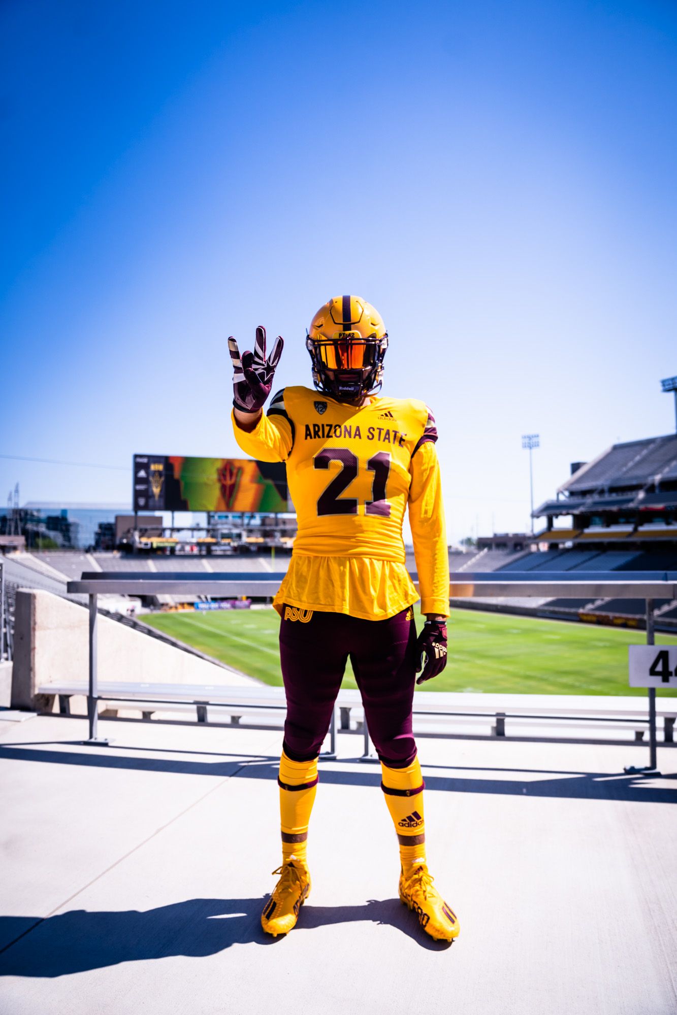 college football uniforms