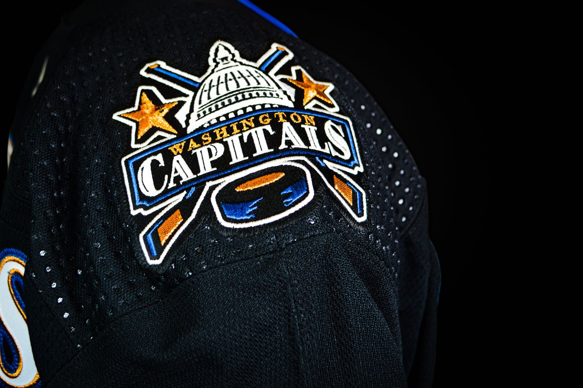 Vintage 90s Washington Capitals Starter Jersey 