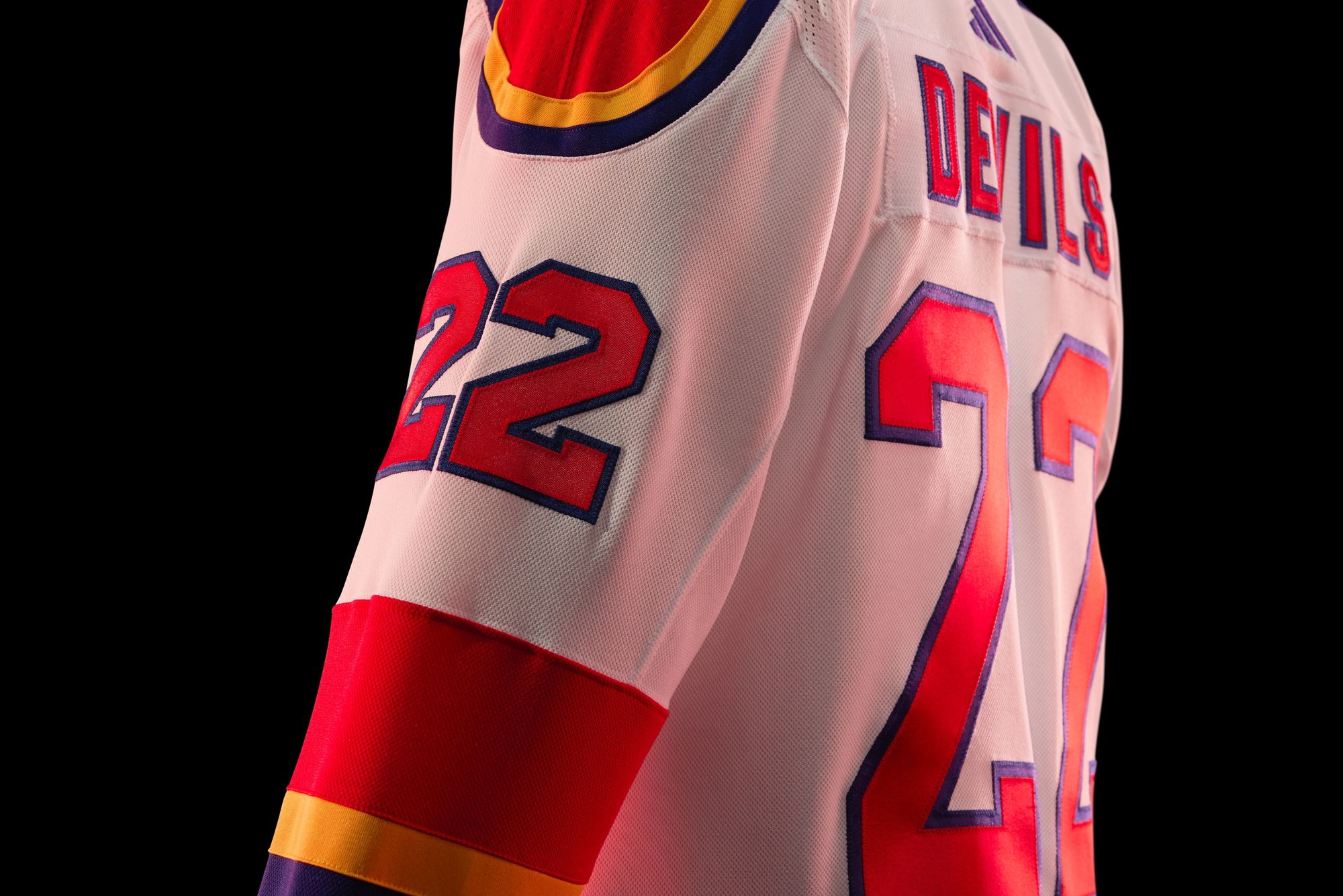 New Jersey Devils 2022-23 Reverse Retro - The (unofficial) NHL Uniform  Database