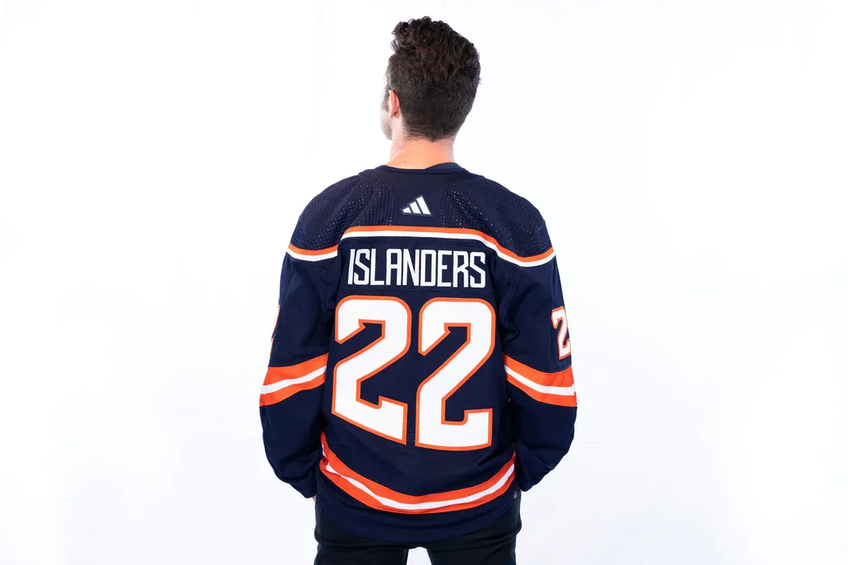 Edmonton Oilers New Reverse Retro Jersey Possibly Revealed in