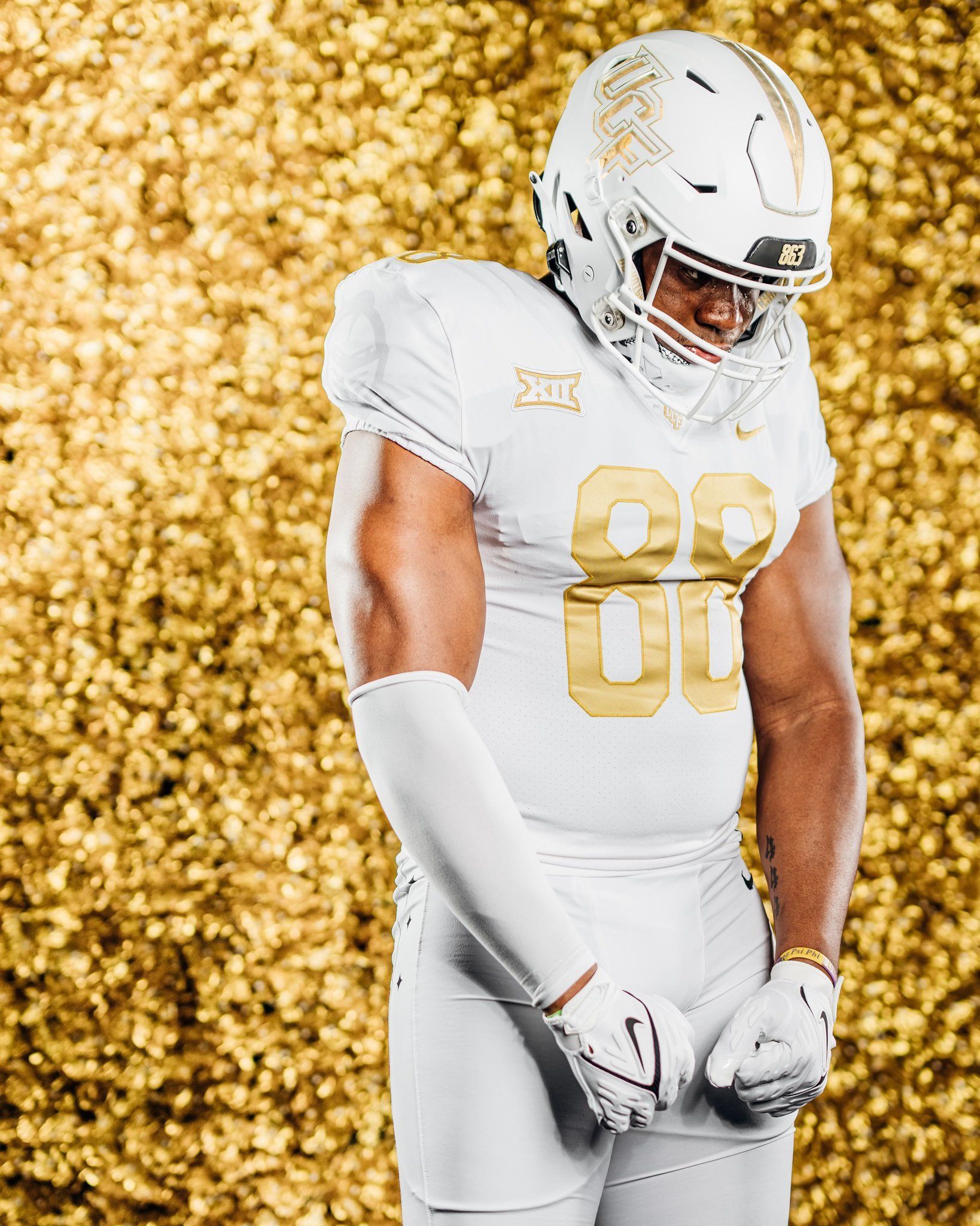 Notre Dame Reveals 1988 Throwback Uniforms