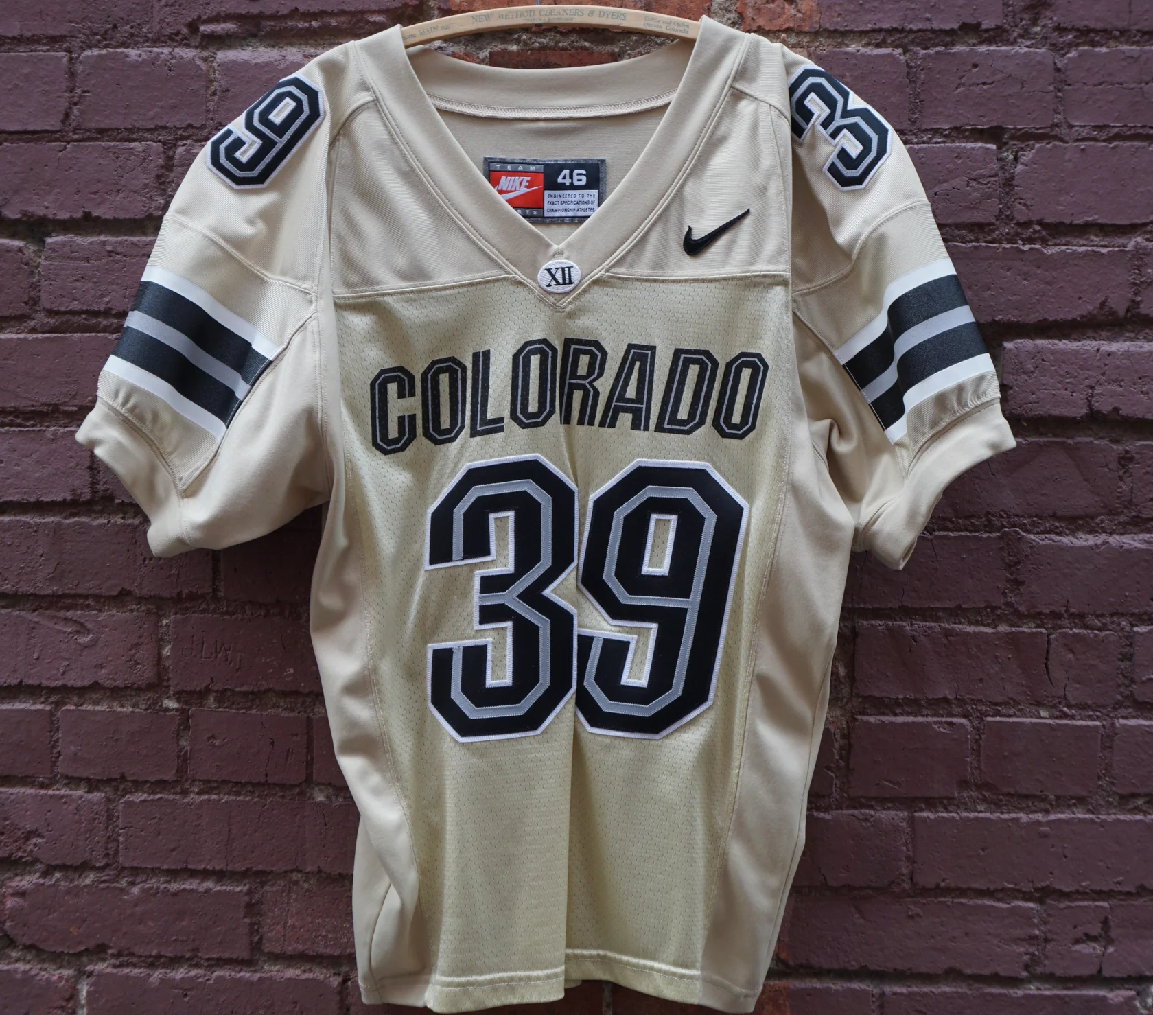 Uniform of the Day: Colorado goes Vegas gold for one night only